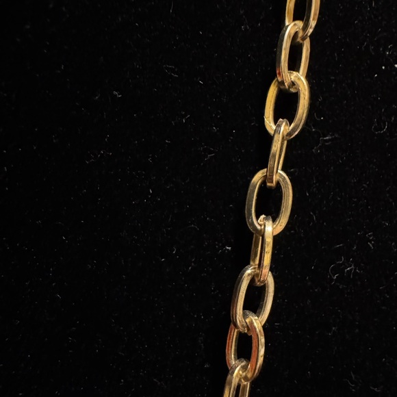 Contemporary G/T statement necklace w/pearl like beads and acrylic drops - Picture 6 of 7